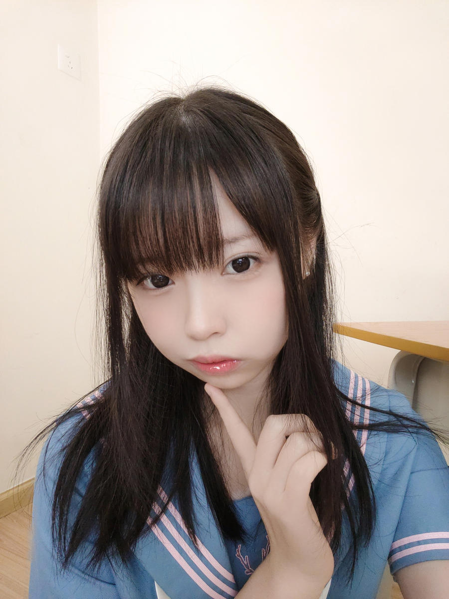 十万珍吱伏特-No.014 – 撸猫日记 [102P 1V]