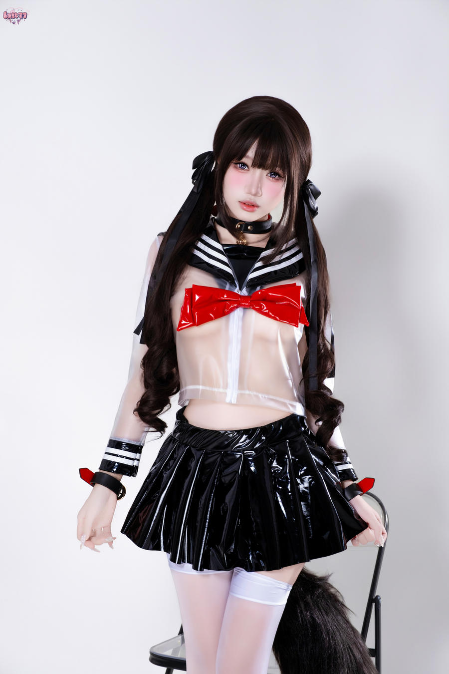 柒柒要乖哦-No.067 – 兽尾透明JK [50P]